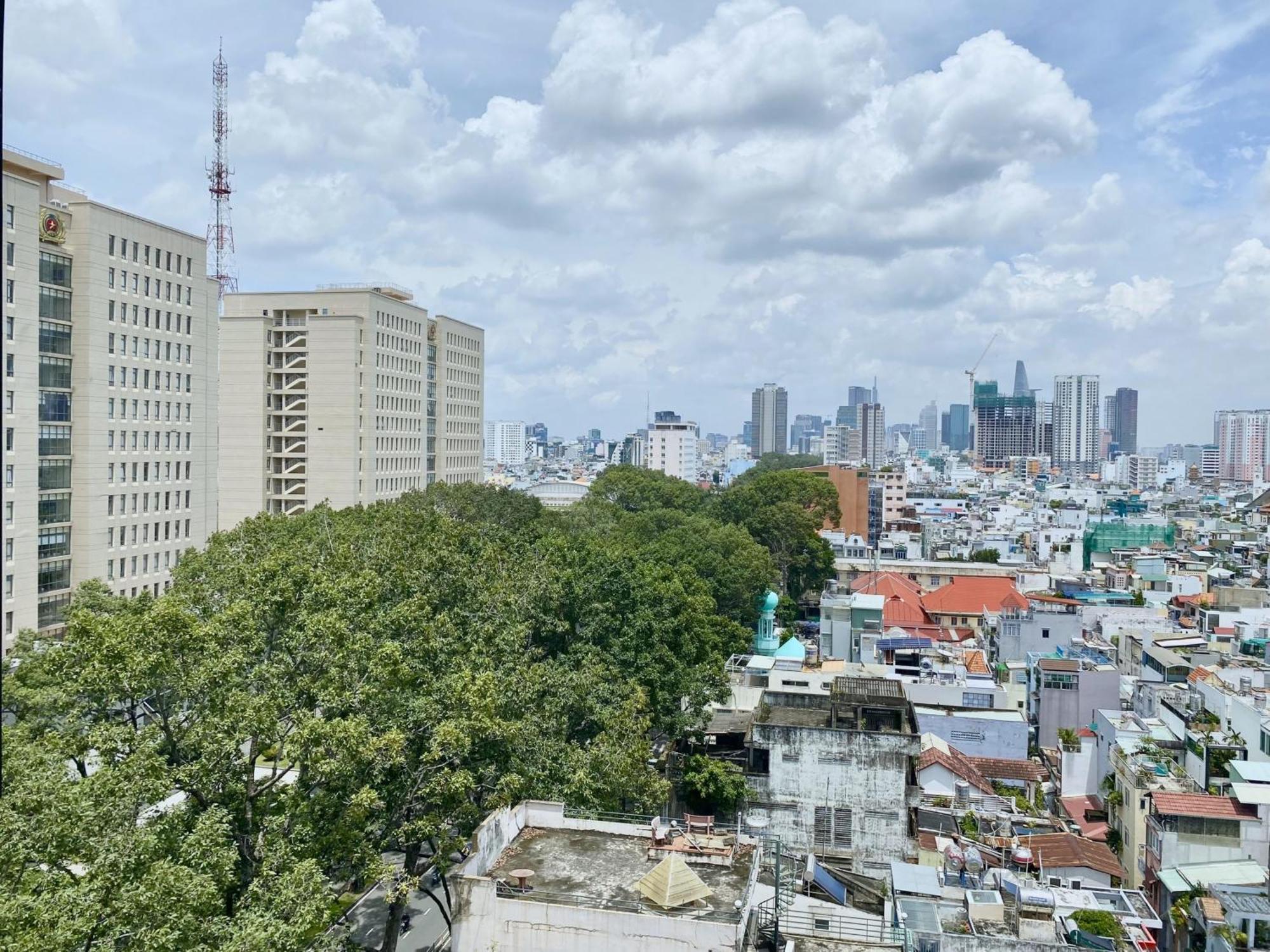 Happy Life Green Hotel Cidade de Ho Chi Minh Exterior foto